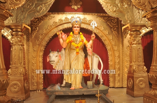 Mangalore Dasara 2013 begins